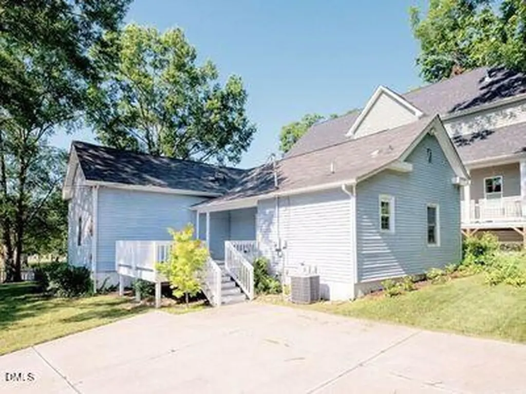 1102 Oakwood Avenue Raleigh NC 27601
