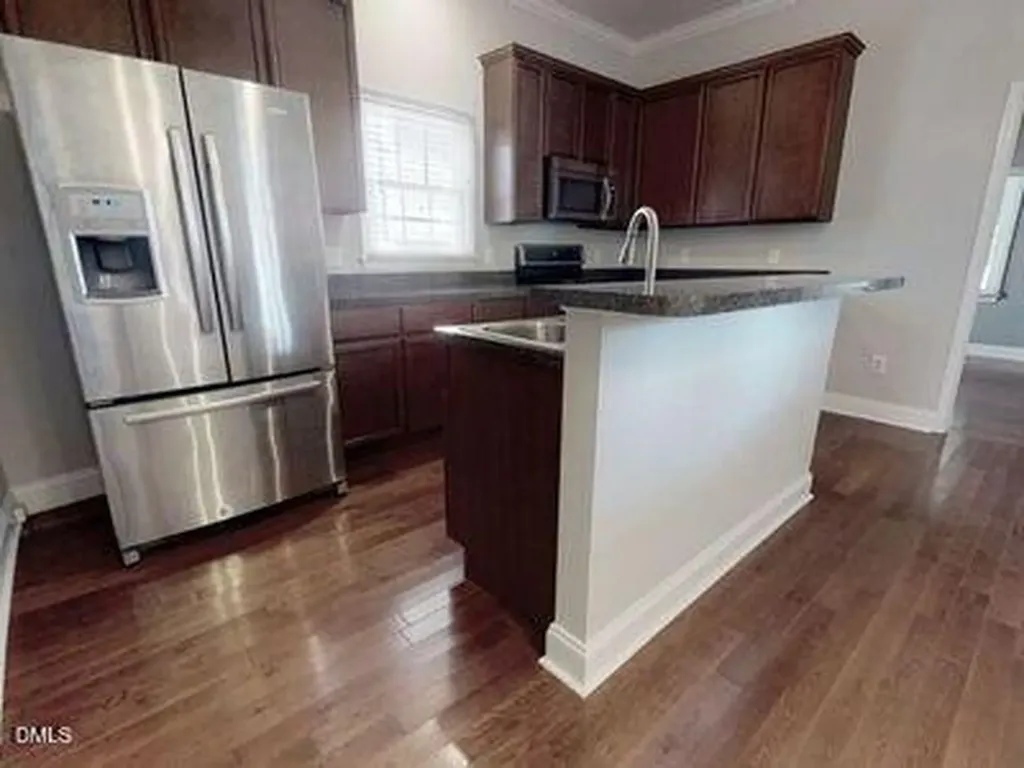 1102 Oakwood Avenue Raleigh NC 27601