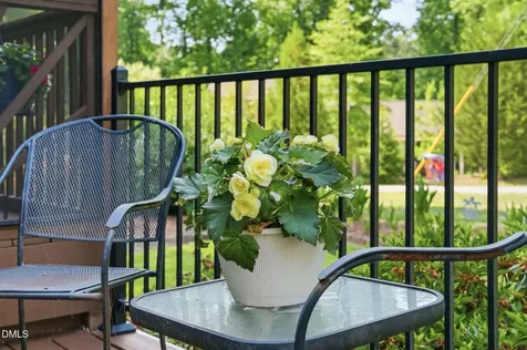 109 Whitby Court Cary NC 27511