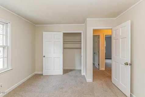 1209 Anne Street Henderson NC 27536
