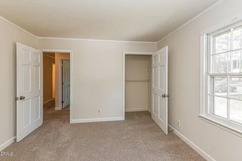1209 Anne Street Henderson NC 27536