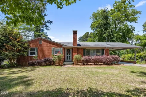 1904 Truman Drive Sanford NC 27330