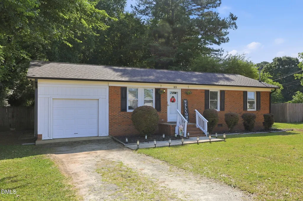 801 S Sampson Avenue Dunn NC 28334