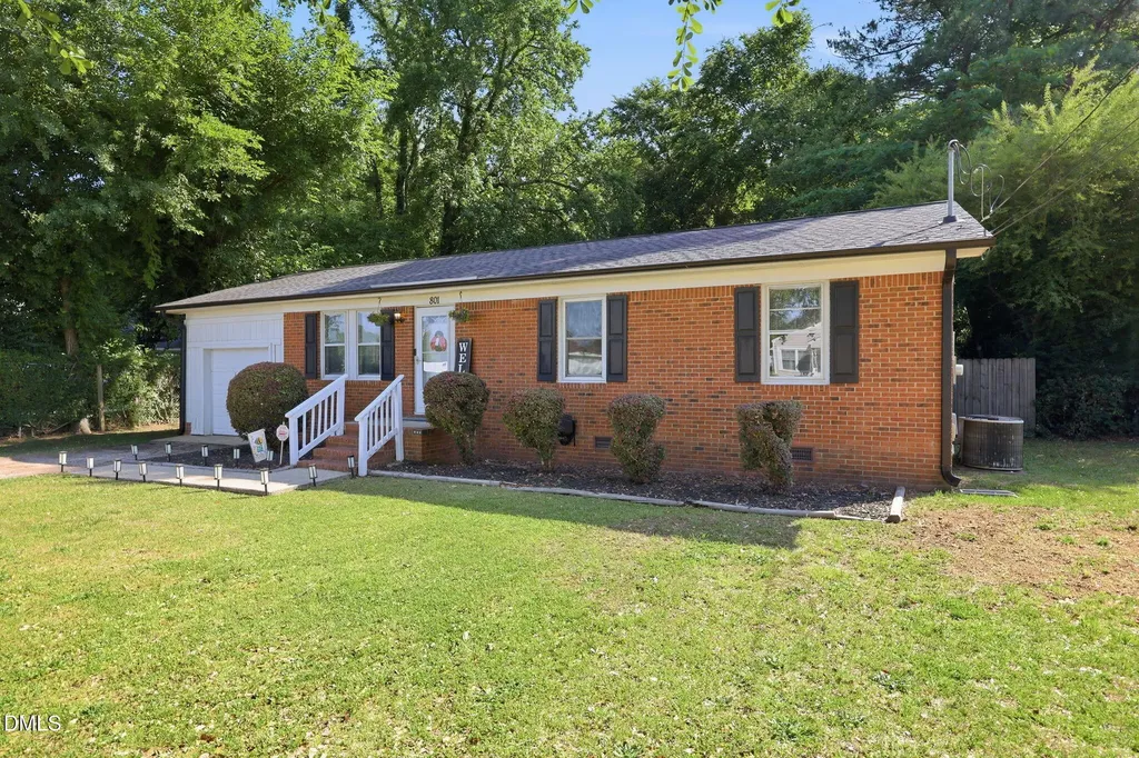 801 S Sampson Avenue Dunn NC 28334