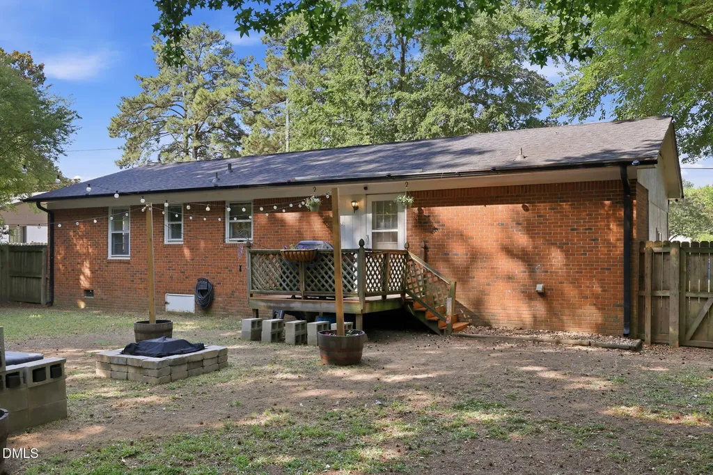801 S Sampson Avenue Dunn NC 28334