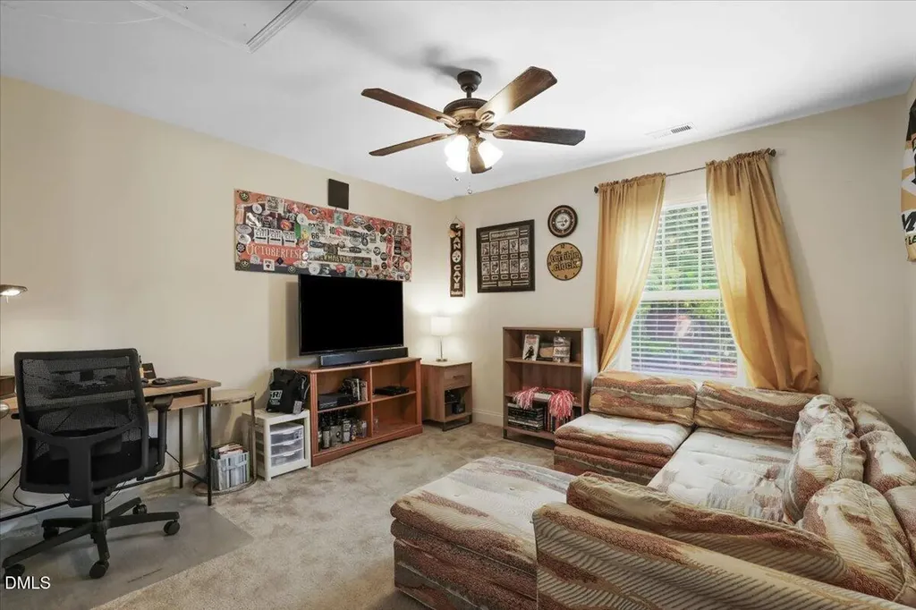 117 Pearsall Farm Lane Clayton NC 27527