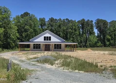 300 Avery Road Erwin NC 28339