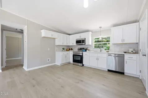 673 Winding Ridge Sanford NC 27332