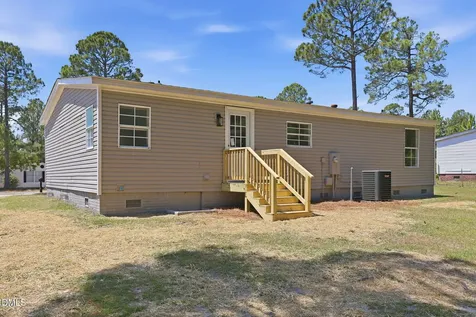 673 Winding Ridge Sanford NC 27332