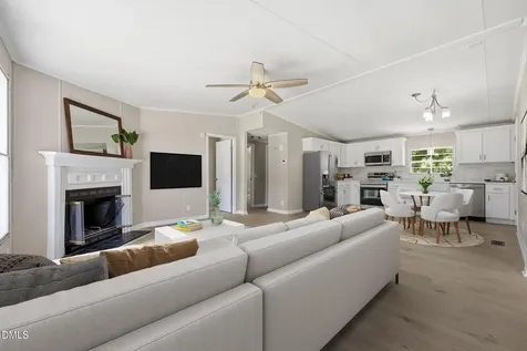 673 Winding Ridge Sanford NC 27332