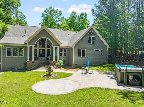 2031 Silverleaf Drive Youngsville NC 27596