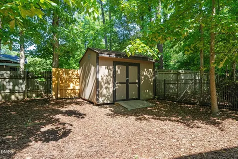6921 Spring Drive Raleigh NC 27613