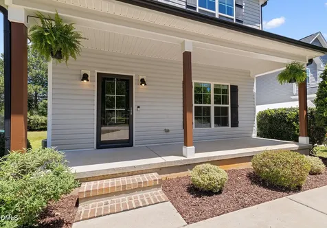 103 Cottage Court Youngsville NC 27596