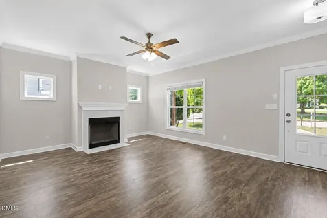 103 Cottage Court Youngsville NC 27596