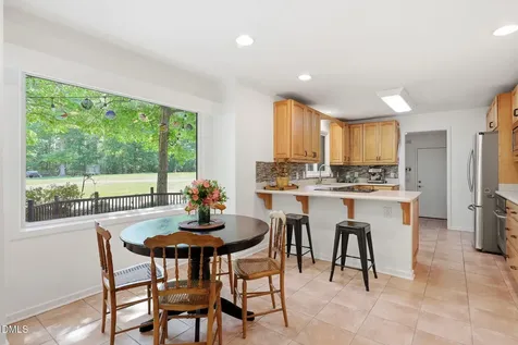 215 E Deer Run Apex NC 27523