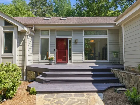 215 E Deer Run Apex NC 27523