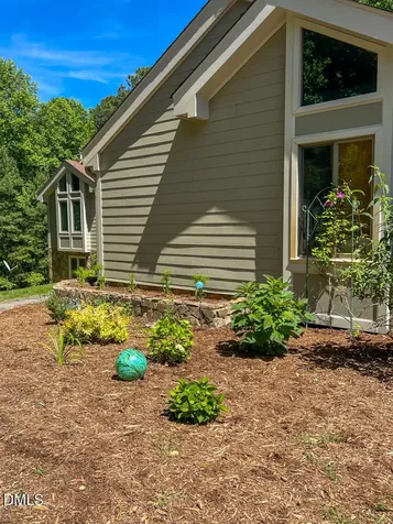 215 E Deer Run Apex NC 27523