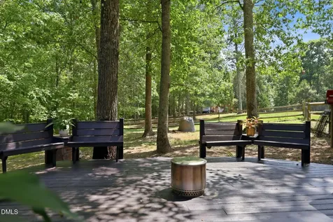 215 E Deer Run Apex NC 27523