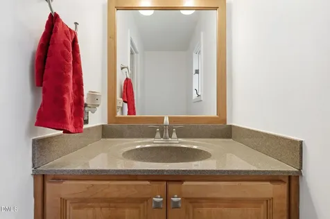 215 E Deer Run Apex NC 27523