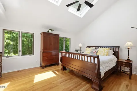 215 E Deer Run Apex NC 27523