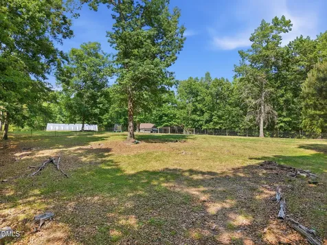 215 E Deer Run Apex NC 27523