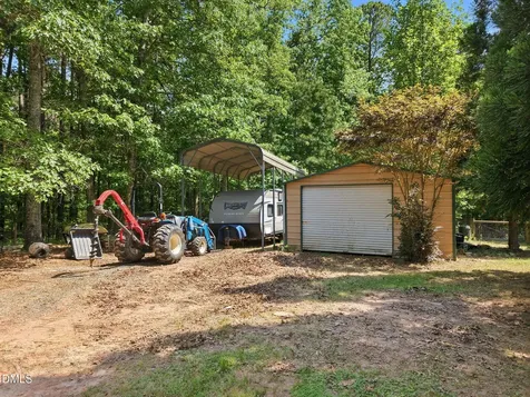 215 E Deer Run Apex NC 27523