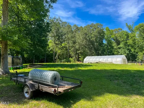 215 E Deer Run Apex NC 27523