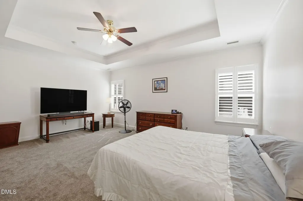 32 Kenilworth Street Clayton NC 27527
