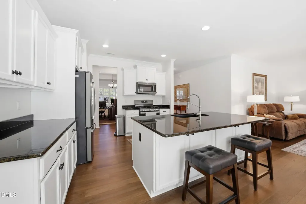 32 Kenilworth Street Clayton NC 27527