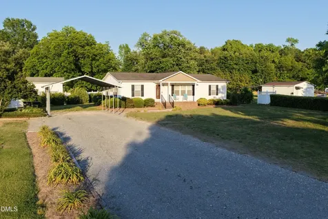 199 Iris Bryant Road Erwin NC 28339