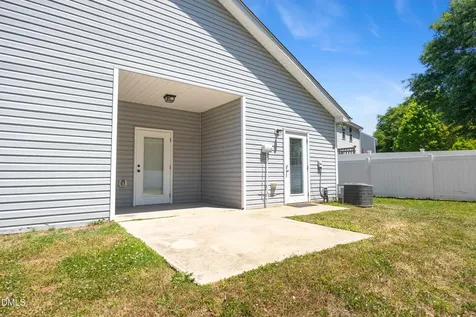 266 Kendall Drive Winston-salem NC 27107