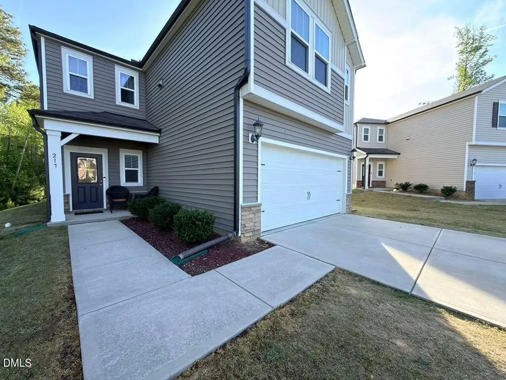 217 Wilbur Lake Drive Fuquay Varina NC 27526