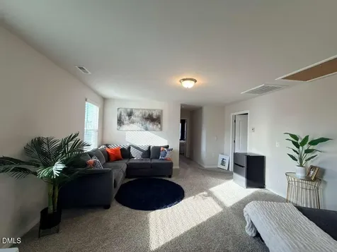 217 Wilbur Lake Drive Fuquay Varina NC 27526