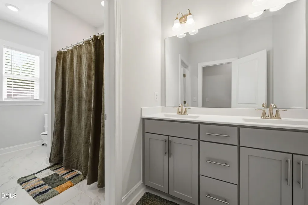 933 Wrights Creek Way Wake Forest NC 27587