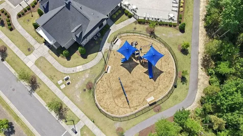 933 Wrights Creek Way Wake Forest NC 27587