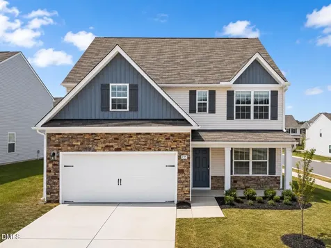 725 Fauna Street Zebulon NC 27597