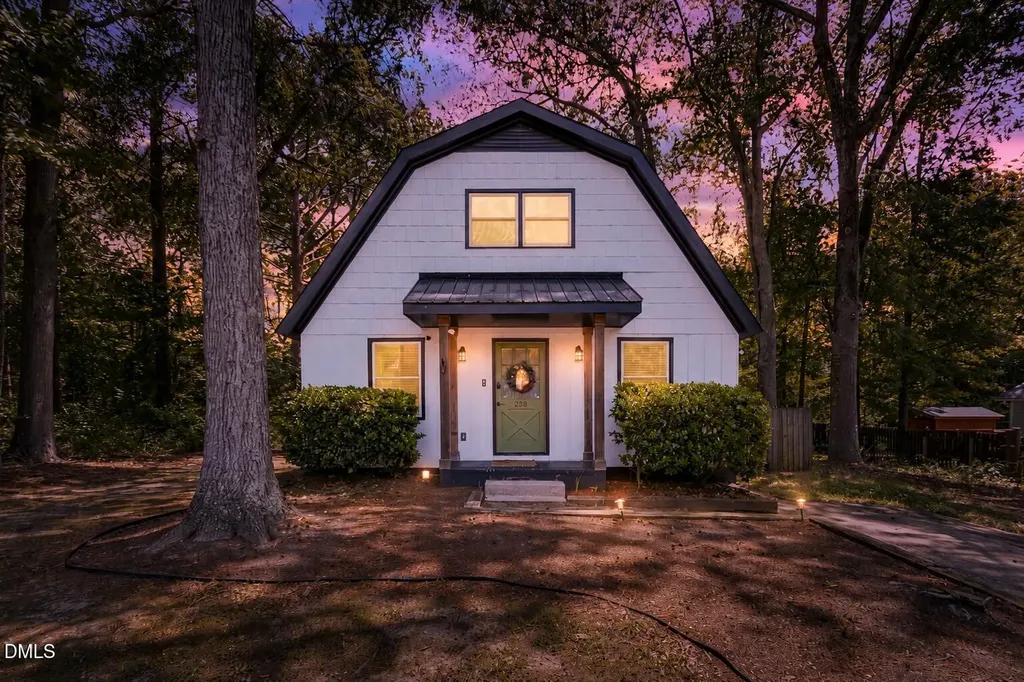 238 E Vance Zebulon NC 27597
