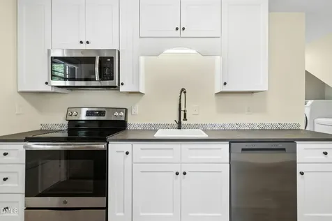 238 E Vance Zebulon NC 27597