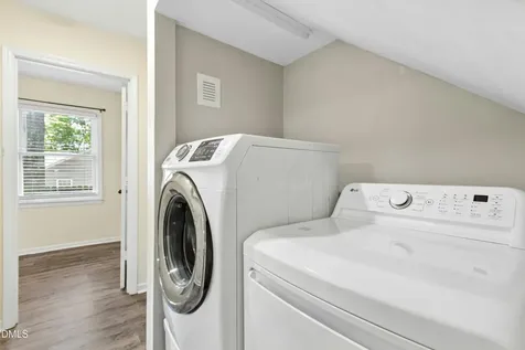 238 E Vance Zebulon NC 27597