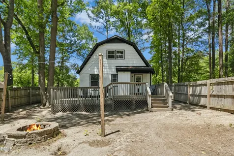 238 E Vance Zebulon NC 27597