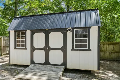 238 E Vance Zebulon NC 27597