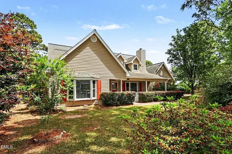 43 Wyoming Court Spring Lake NC 28390