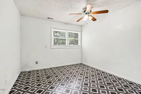 43 Wyoming Court Spring Lake NC 28390