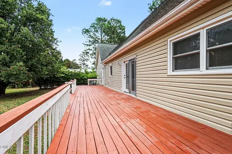 43 Wyoming Court Spring Lake NC 28390