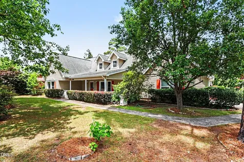 43 Wyoming Court Spring Lake NC 28390