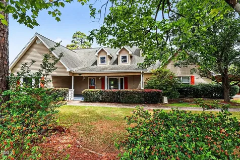 43 Wyoming Court Spring Lake NC 28390