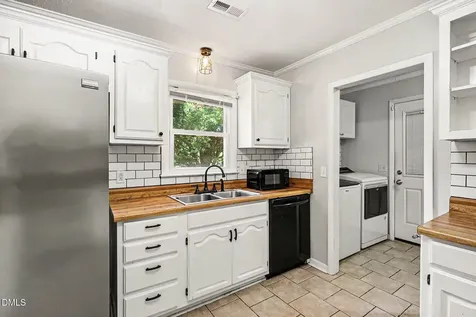 43 Wyoming Court Spring Lake NC 28390