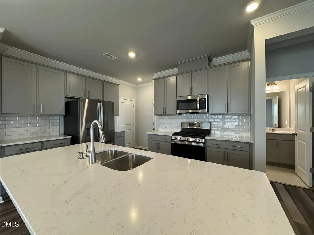 2509 Salt River Lane Raleigh NC 27616