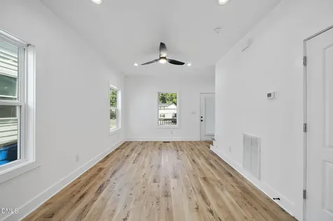 808 Vardaman Street Raleigh NC 27610