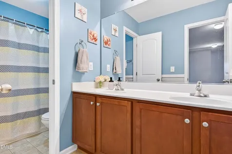 2546 Covington Loop Graham NC 27253